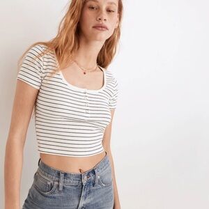 MADEWELL RIBBED HENLEY HIGH -CROP TEE
SIZE M